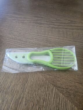 Green Avocado Slicer and Pitter